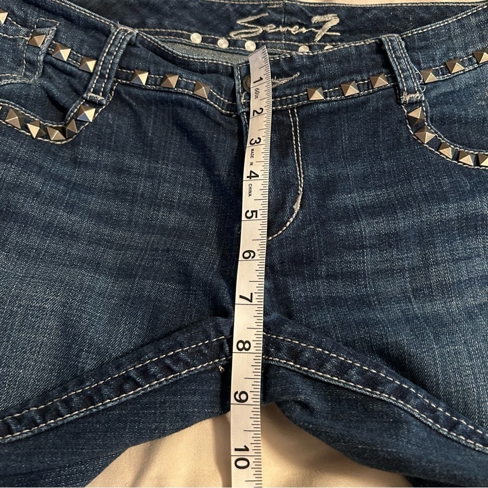 Seven 7 Jeans Women's Size 29 Straight Leg Distressed Studded Denim Med Wash - Picture 10 of 12